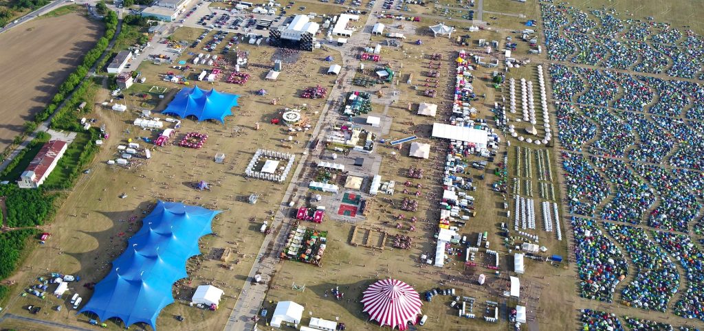 Prehľad a výber miesta festivalu